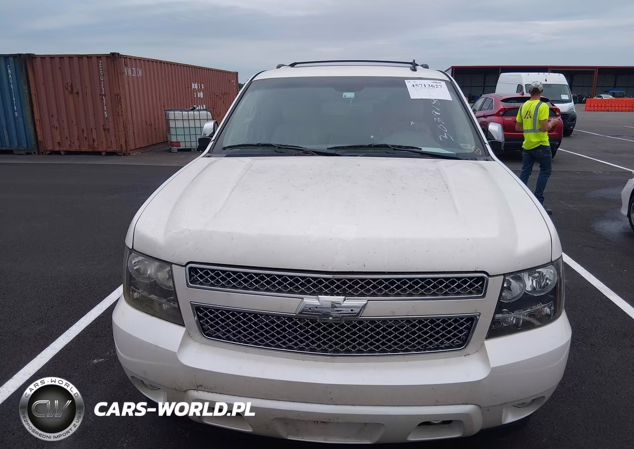 2011 Chevrolet Suburban Ltz VIN:1GNSKKE33BR303913 - 12