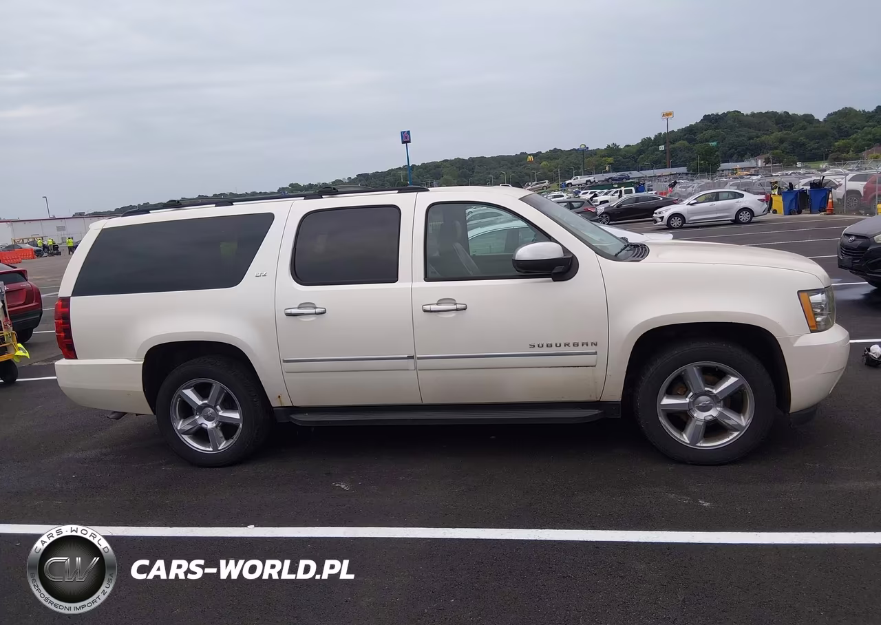 2011 Chevrolet Suburban Ltz VIN:1GNSKKE33BR303913 - 13