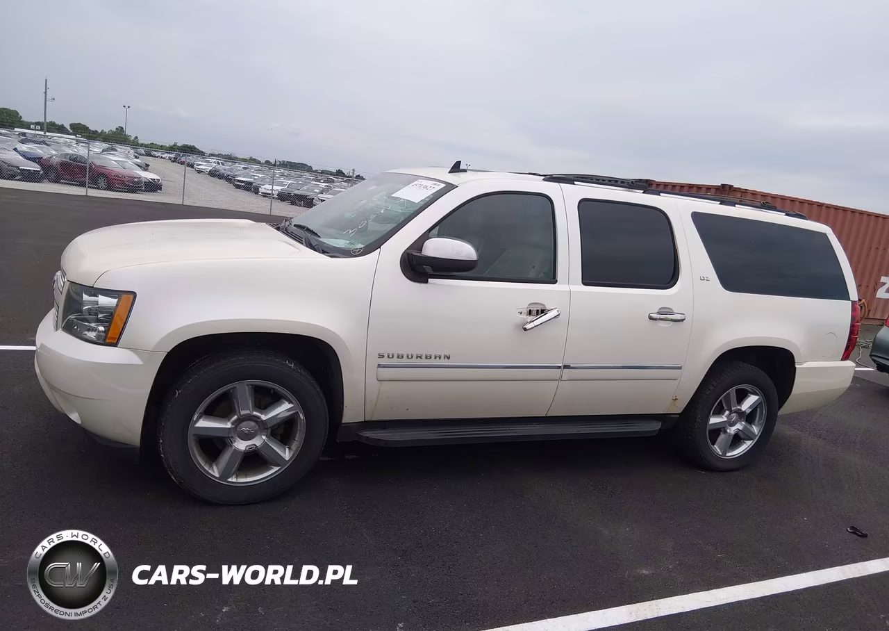 2011 Chevrolet Suburban Ltz VIN:1GNSKKE33BR303913 - 14