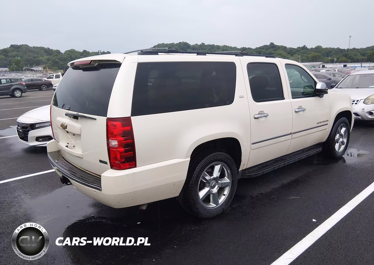 2011 Chevrolet Suburban Ltz VIN:1GNSKKE33BR303913 - 4