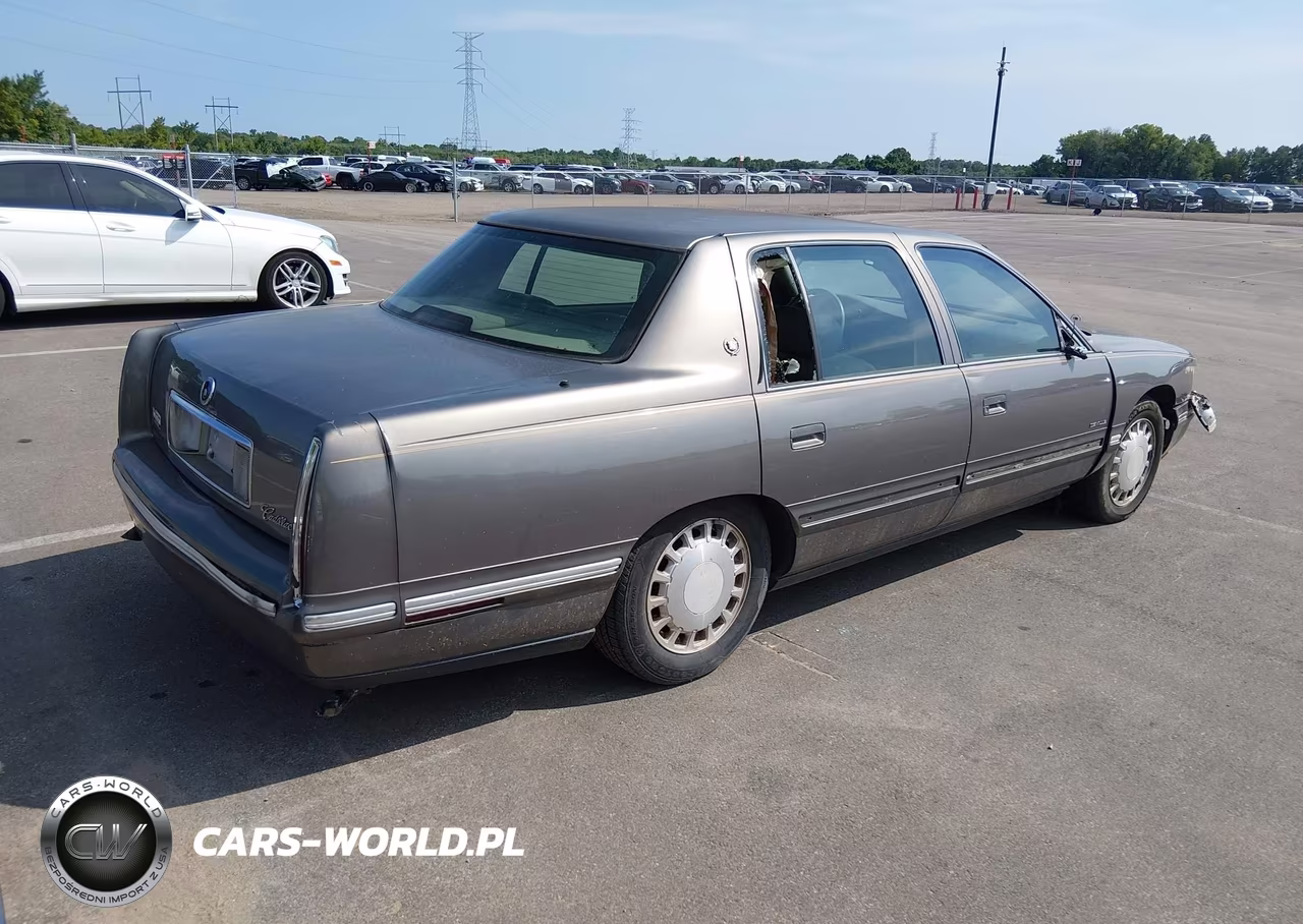 1999 Cadillac Deville Standard VIN:1G6KD54Y5XU747593 - 4