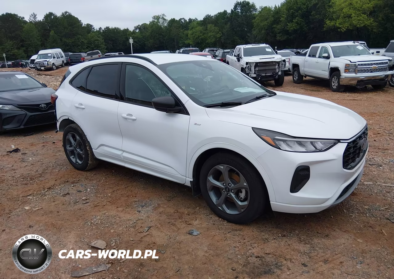 2023 Ford Escape St-Line – zdjęcie 1 z 17