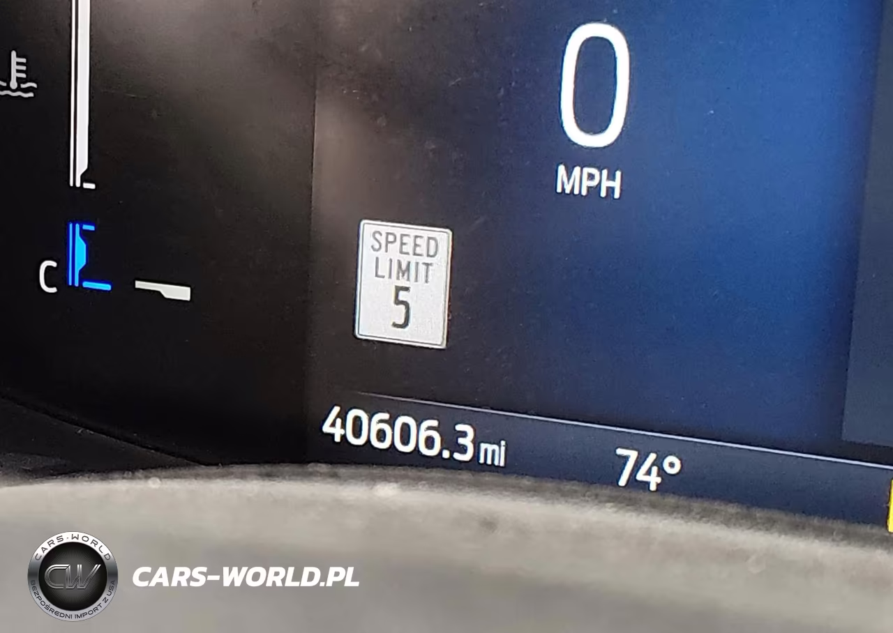 2023 Ford Escape St-Line VIN:1FMCU0MZXPUB00776 - 16