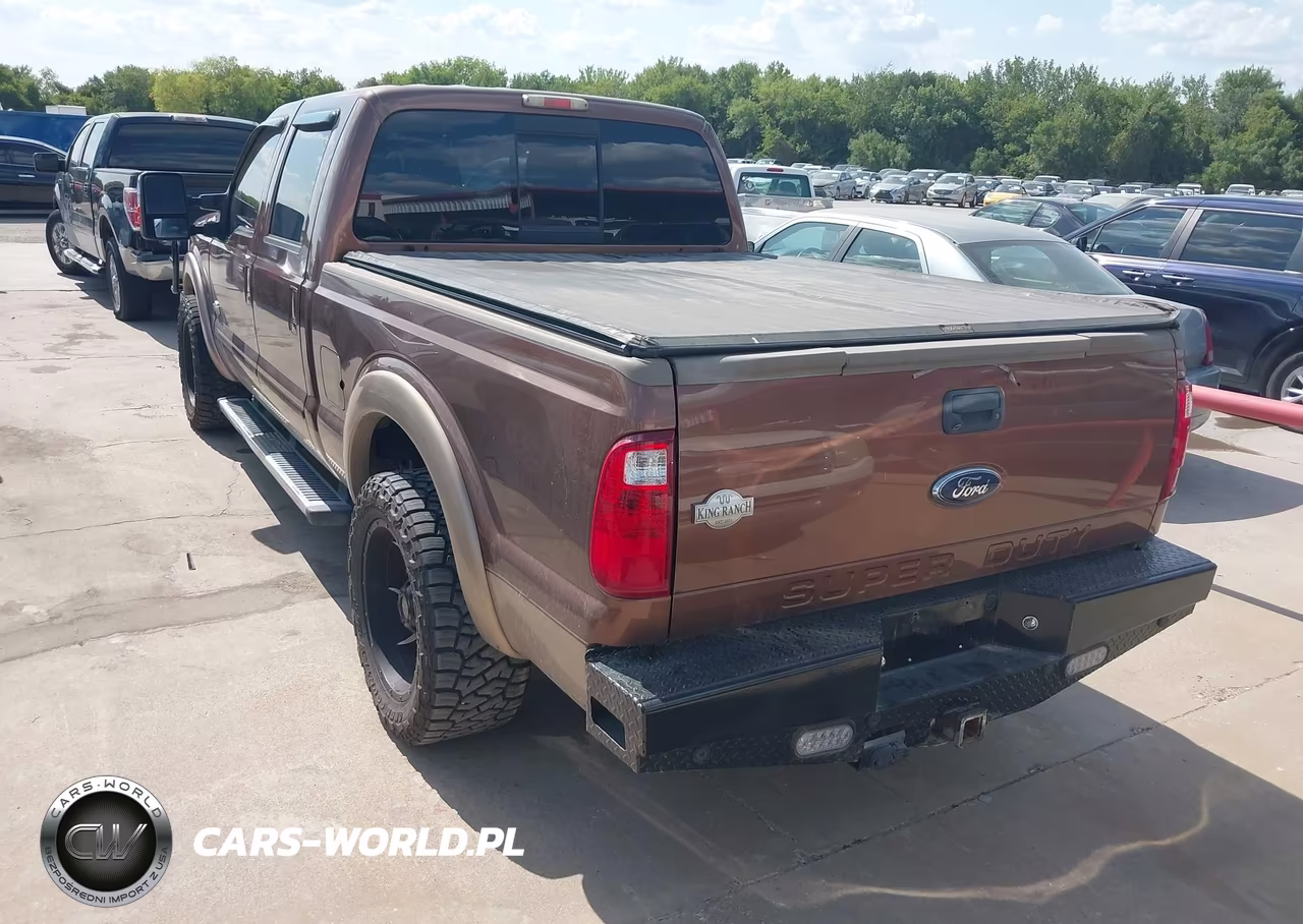 2011 Ford F-250 Lariat VIN:1FT7W2AT1BEA58514 - 3