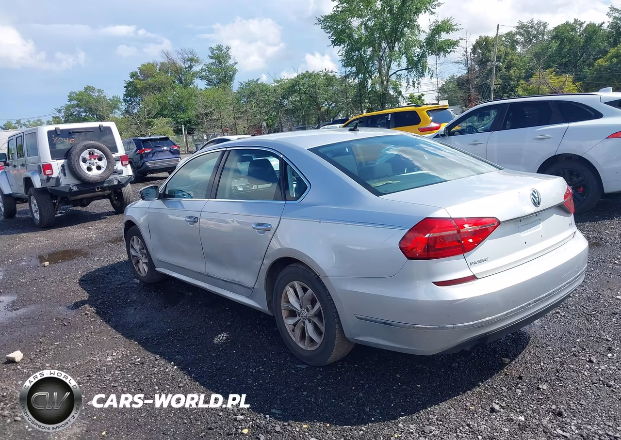 2016 Volkswagen Passat 1.8T S VIN:1VWAT7A33GC040432 - 3