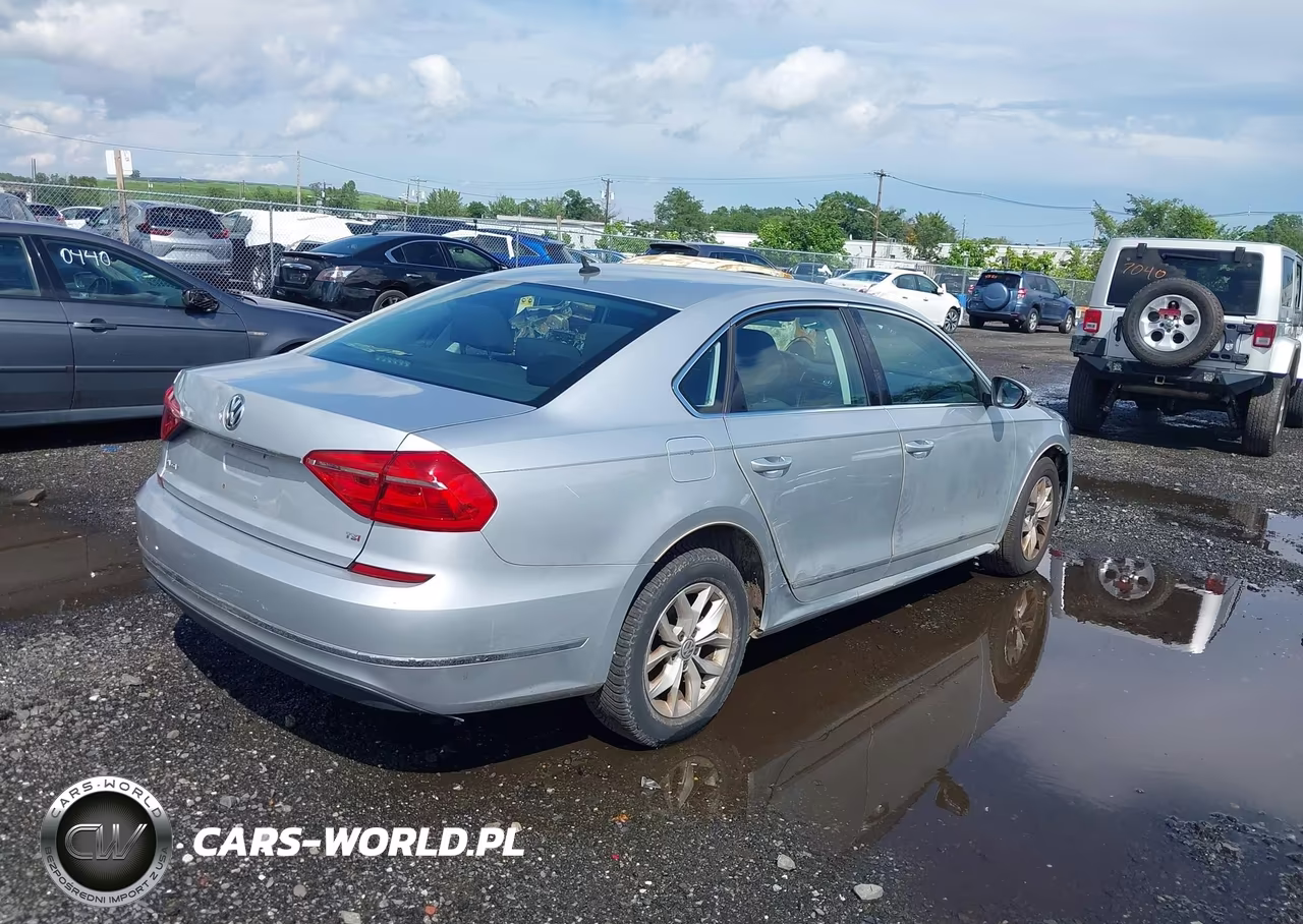 2016 Volkswagen Passat 1.8T S VIN:1VWAT7A33GC040432 - 4