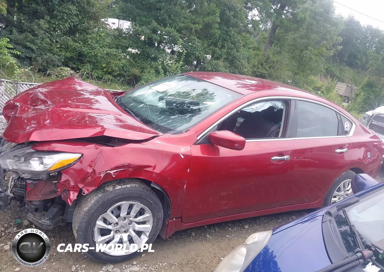 2018 Nissan Altima 2.5 S VIN:1N4AL3AP2JC270426 - 13