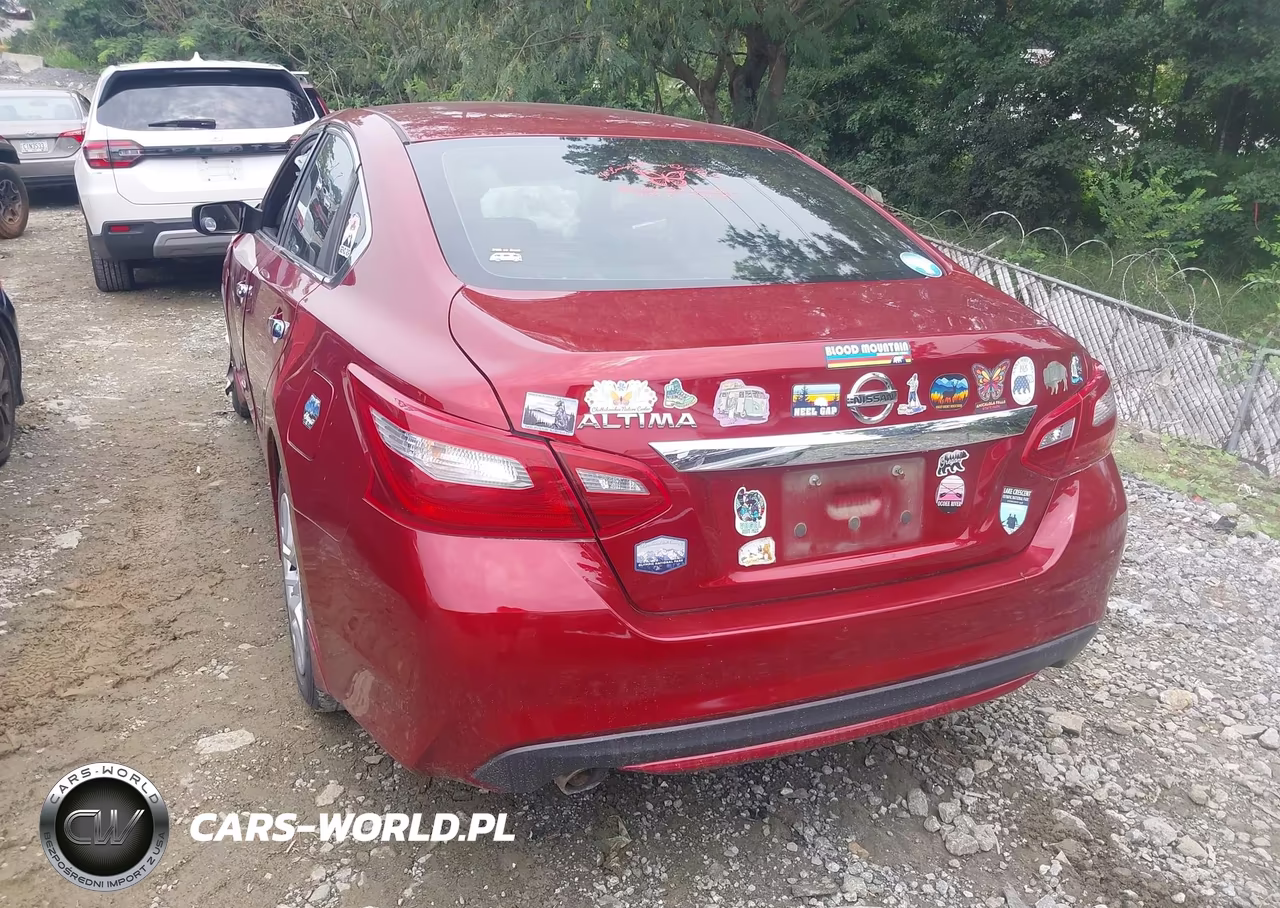 2018 Nissan Altima 2.5 S VIN:1N4AL3AP2JC270426 - 3
