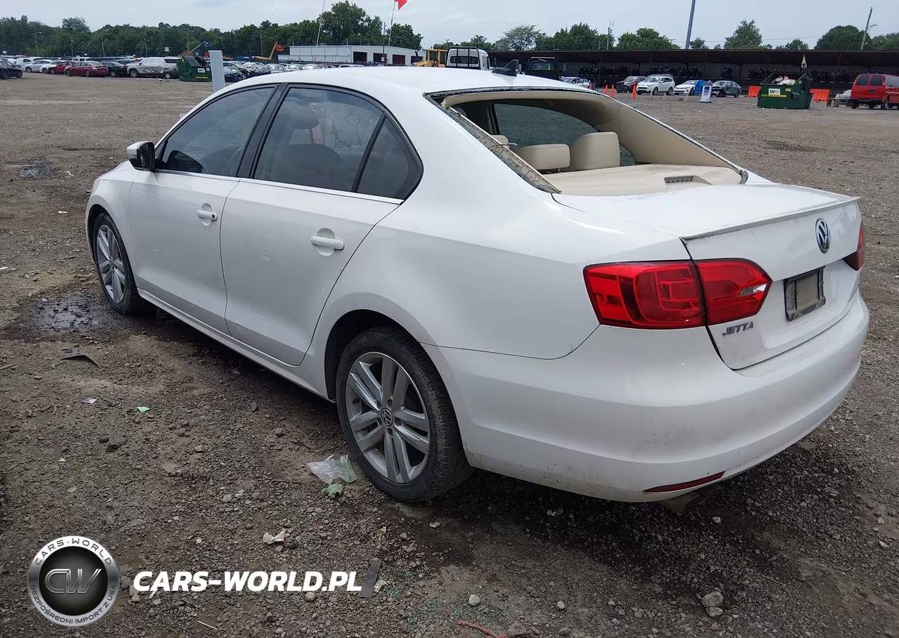 2013 Volkswagen Jetta 2.0L Tdi VIN:3VWLL7AJ3DM398468 - 3