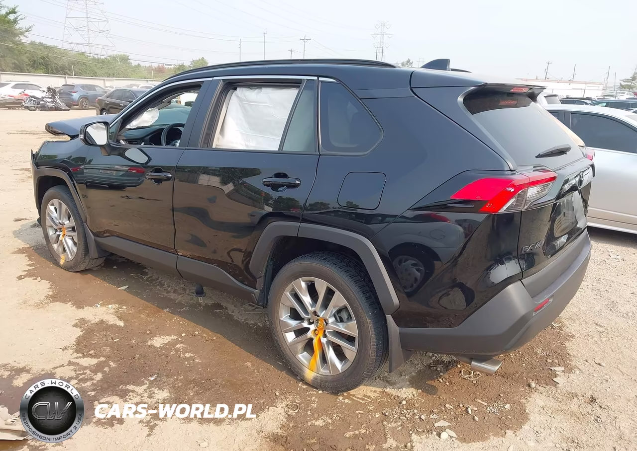 2020 Toyota Rav4 Xle Premium VIN:2T3A1RFVXLC138252 - 3