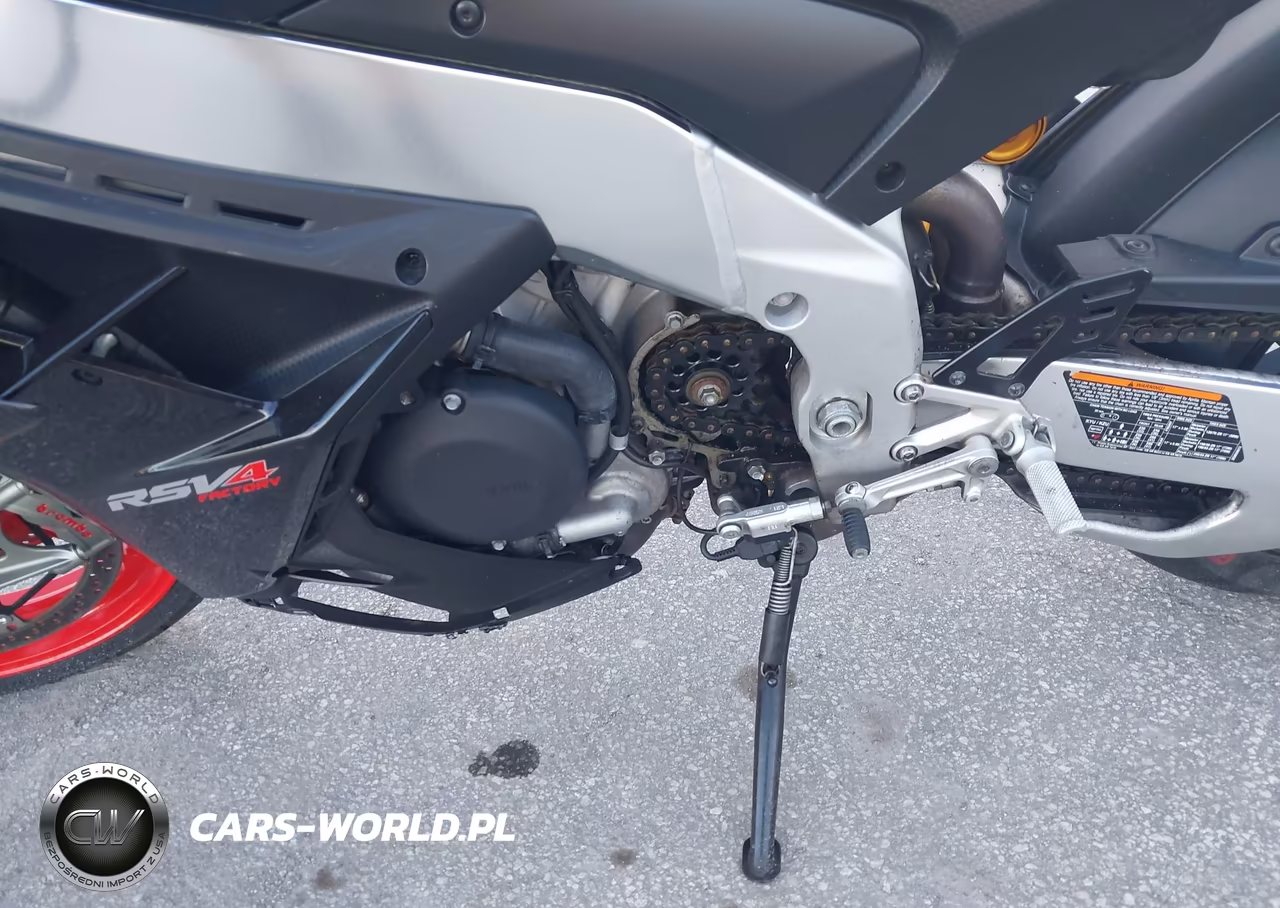 2022 Aprilia Rsv4 1100 Factory VIN:ZD4KYUB02NS000331 - 9