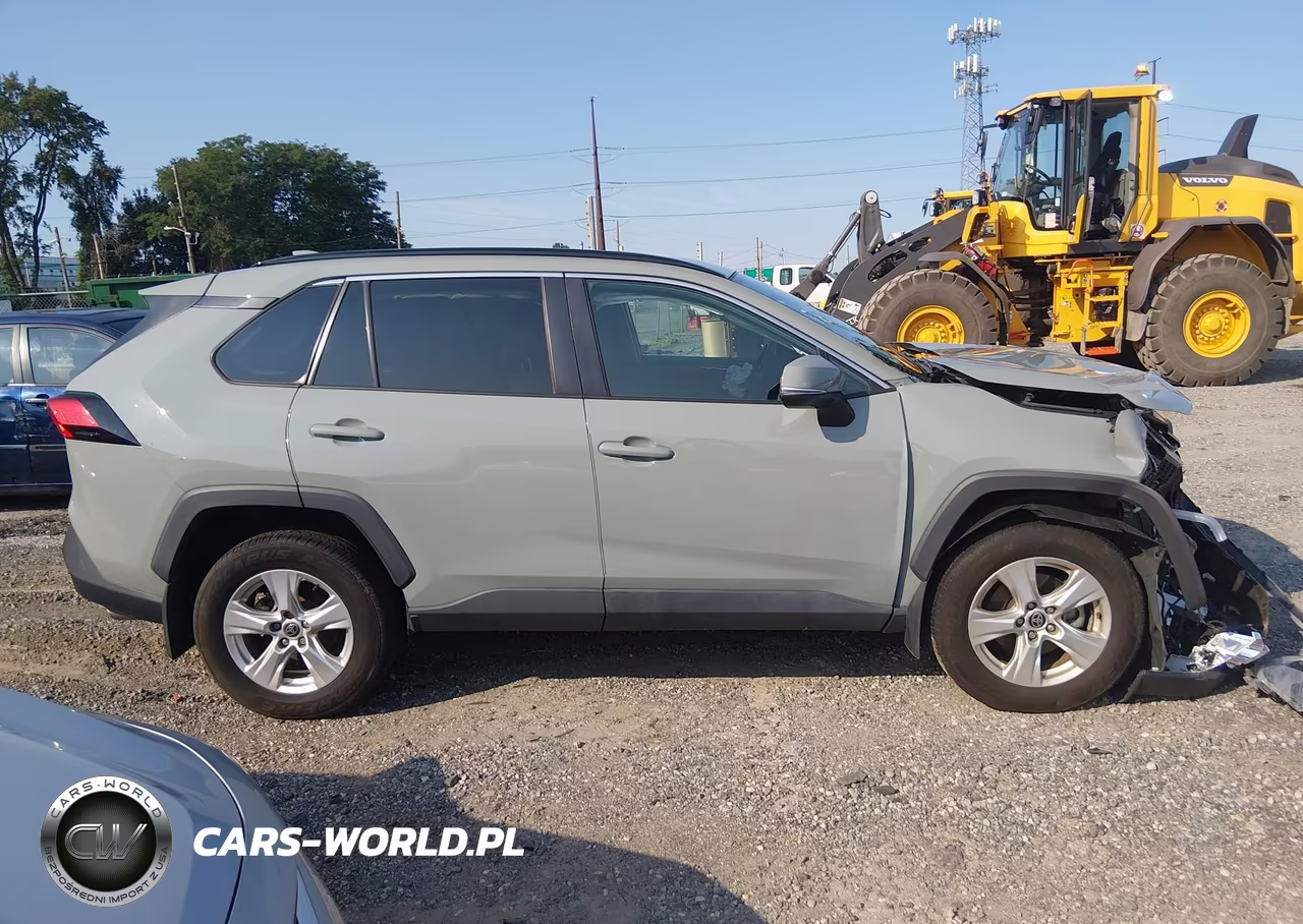 2021 Toyota Rav4 Xle VIN:2T3P1RFV7MW238609 - 12