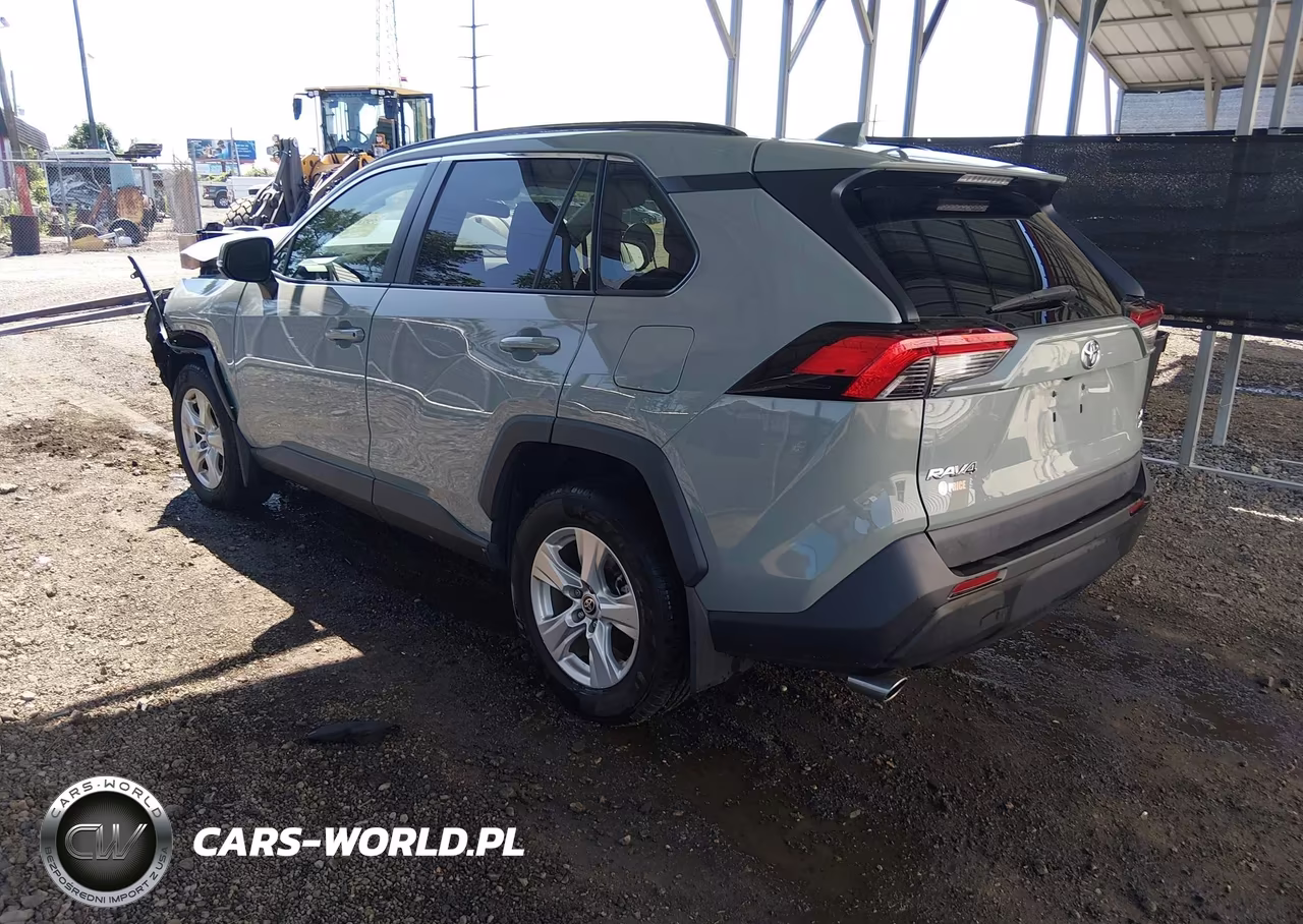 2021 Toyota Rav4 Xle VIN:2T3P1RFV7MW238609 - 3