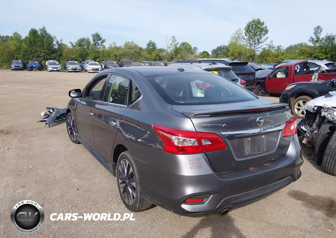 2016 Nissan Sentra Sr VIN:3N1AB7AP0GY338519 - 3