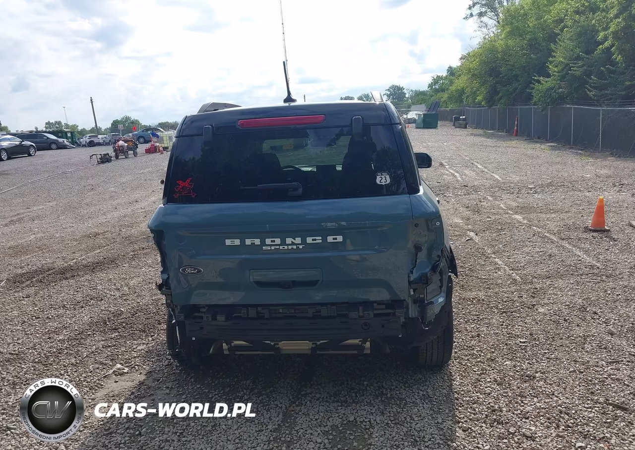 2022 Ford Bronco Sport Outer Banks VIN:3FMCR9C60NRD73078 - 17