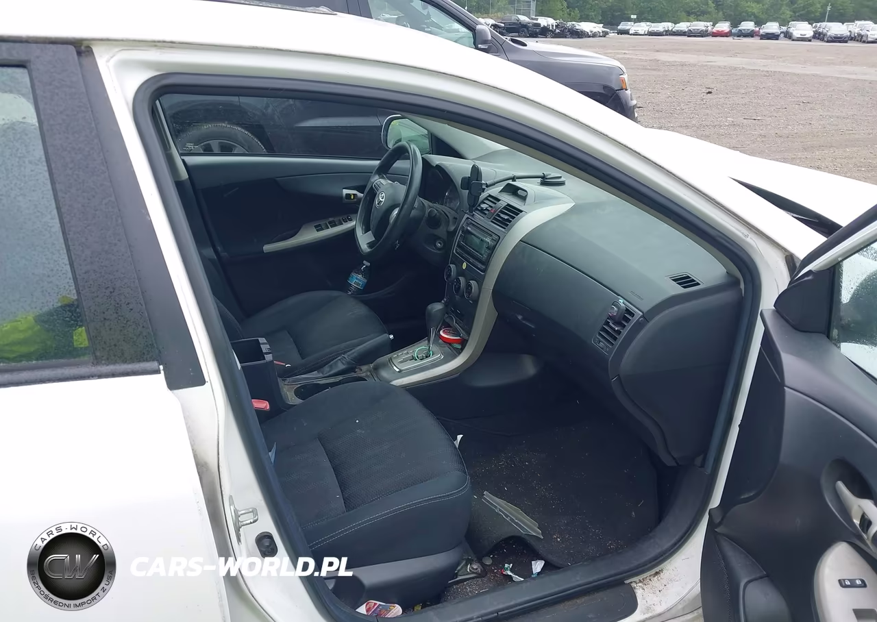 2012 Toyota Corolla S VIN:2T1BU4EE5CC767751 - 5
