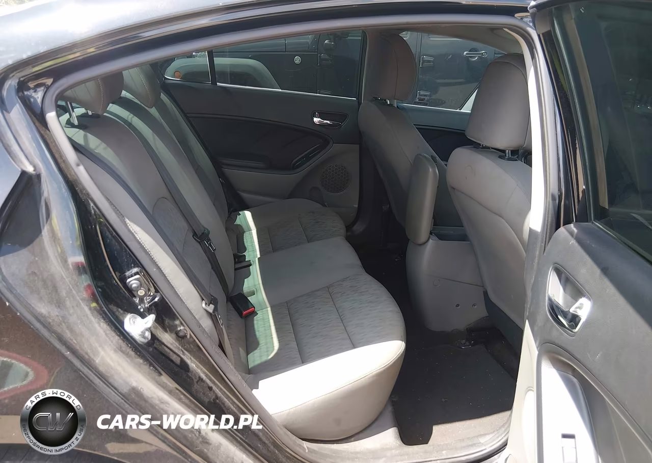 2016 Kia Forte Lx VIN:KNAFK4A61G5551353 - 8