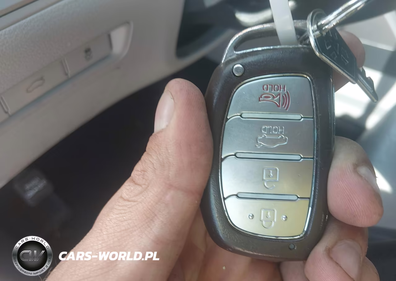 2016 Hyundai Sonata Sport VIN:5NPE34AF7GH374805 - 11