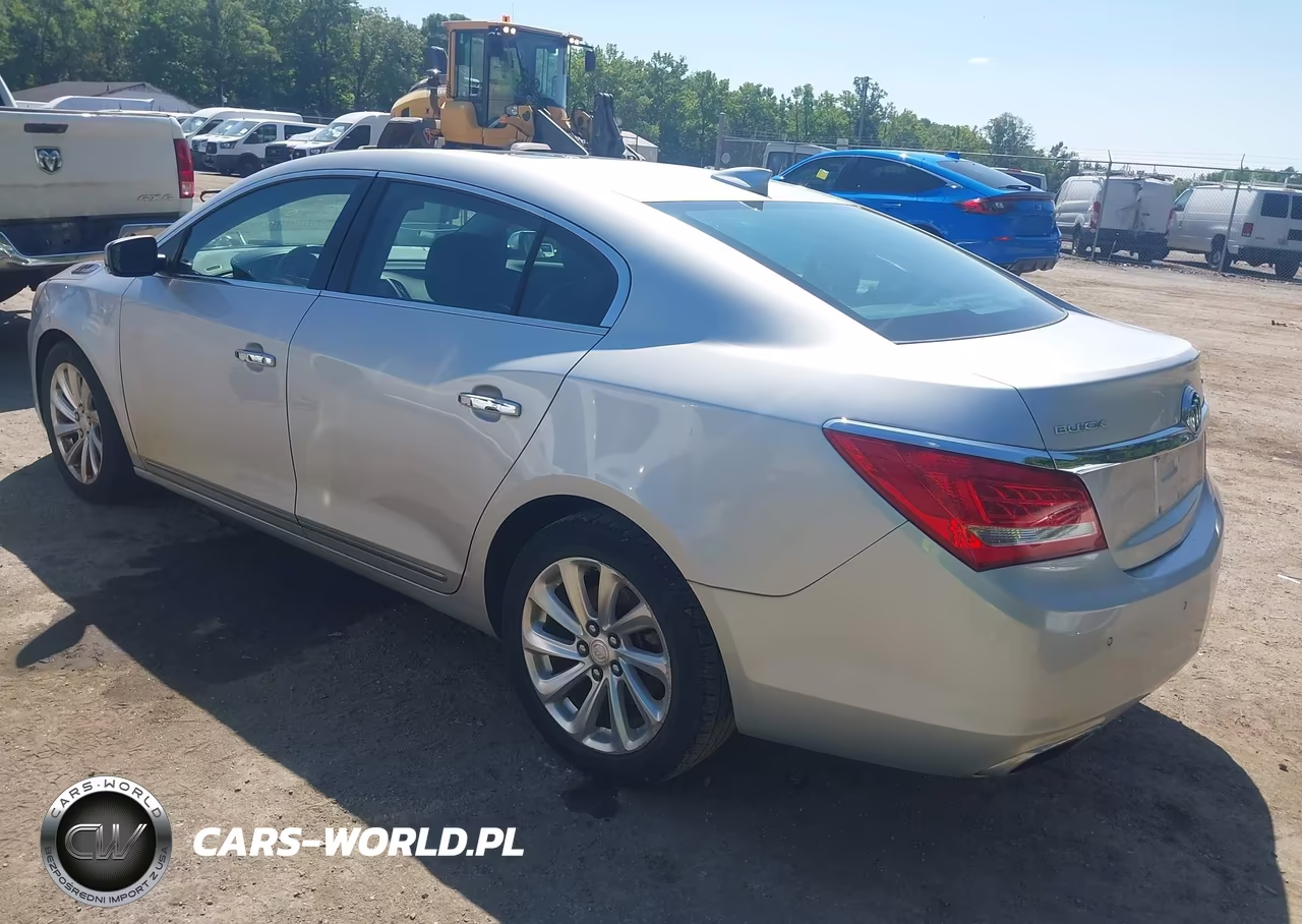 2015 Buick Lacrosse Leather VIN:1G4GB5G33FF306469 - 3