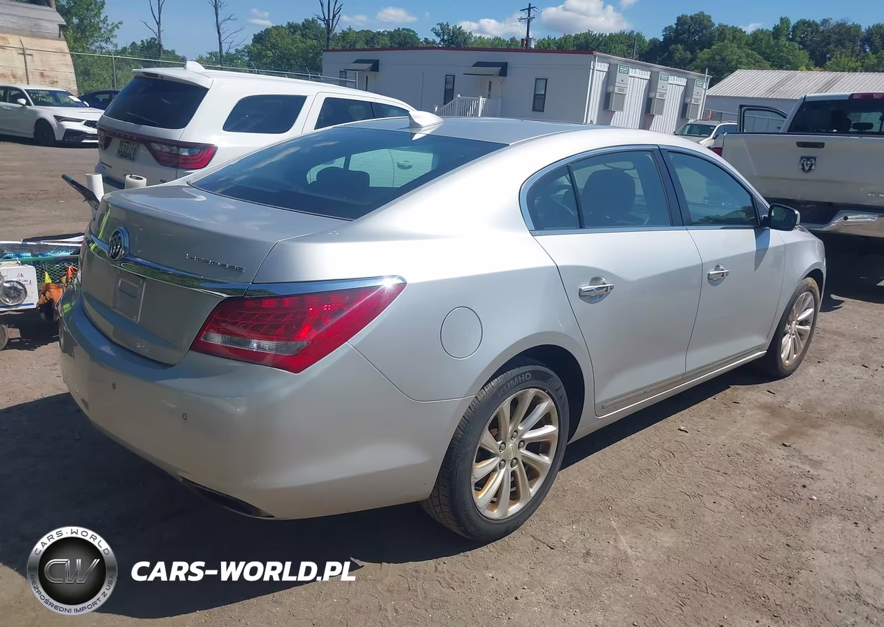 2015 Buick Lacrosse Leather VIN:1G4GB5G33FF306469 - 4
