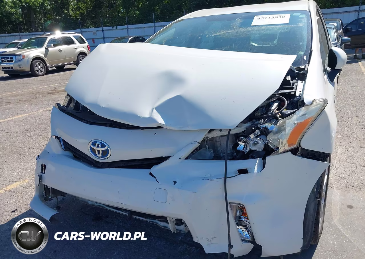 2013 Toyota Prius V Five VIN:JTDZN3EU8D3191659 - 17