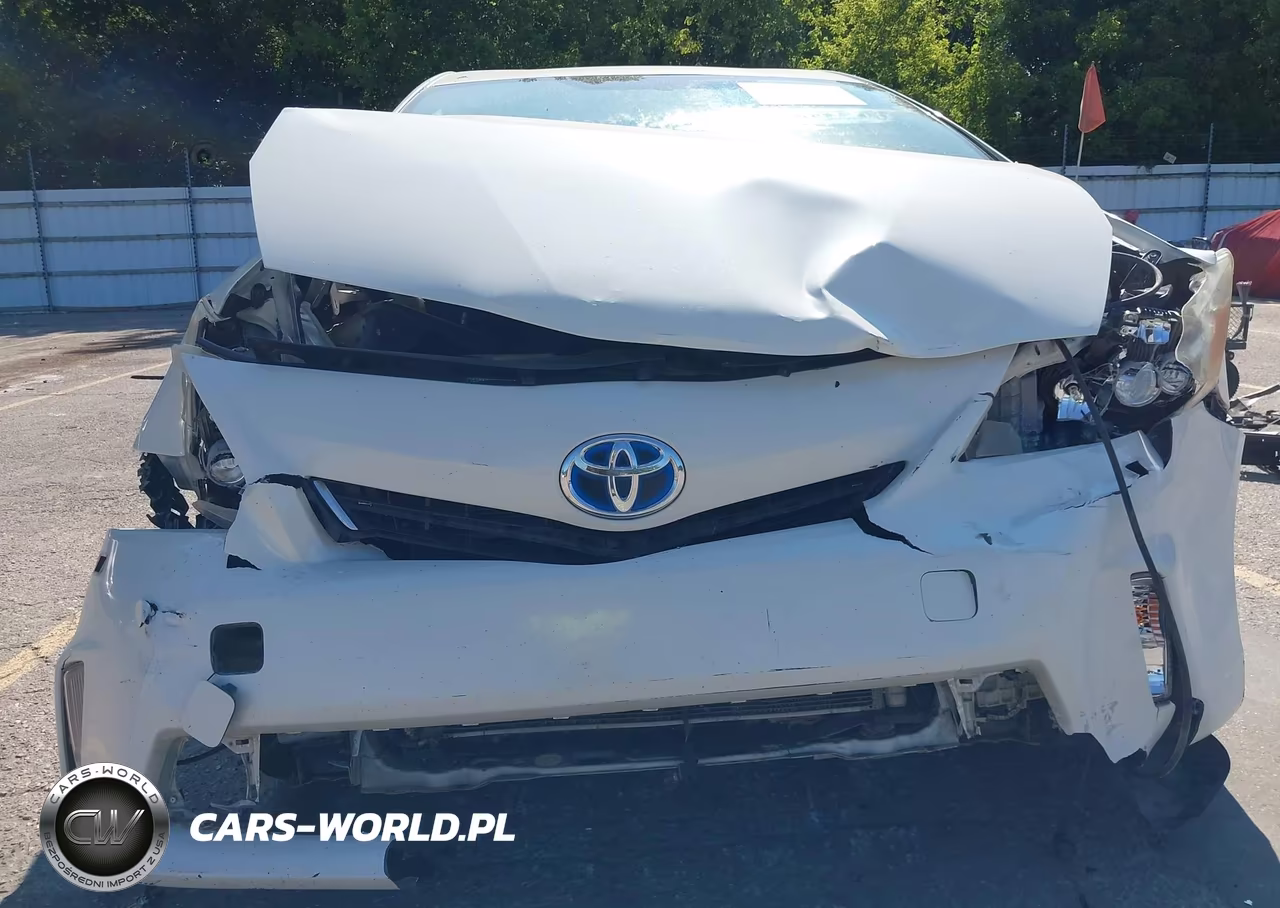 2013 Toyota Prius V Five VIN:JTDZN3EU8D3191659 - 18