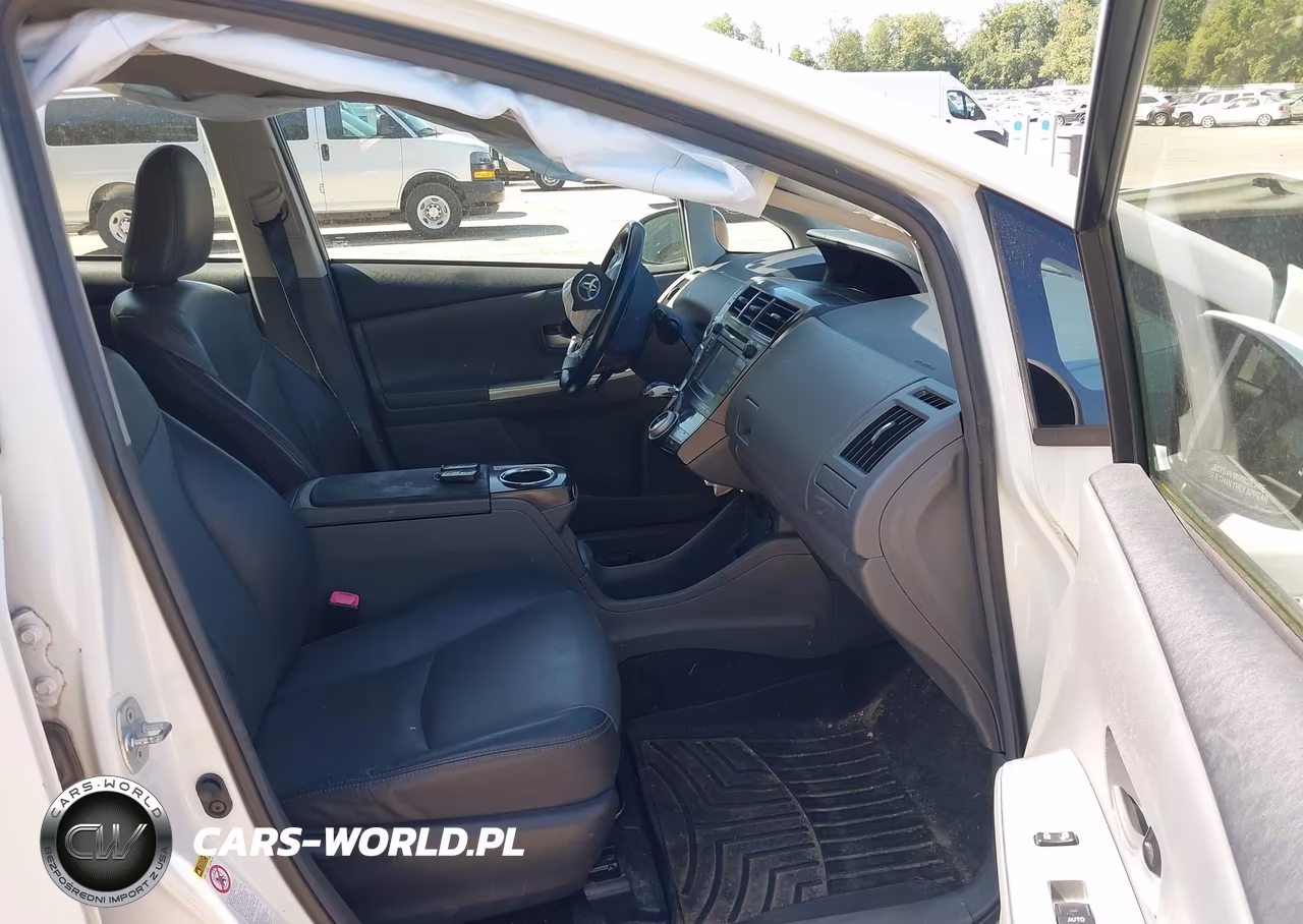 2013 Toyota Prius V Five VIN:JTDZN3EU8D3191659 - 5