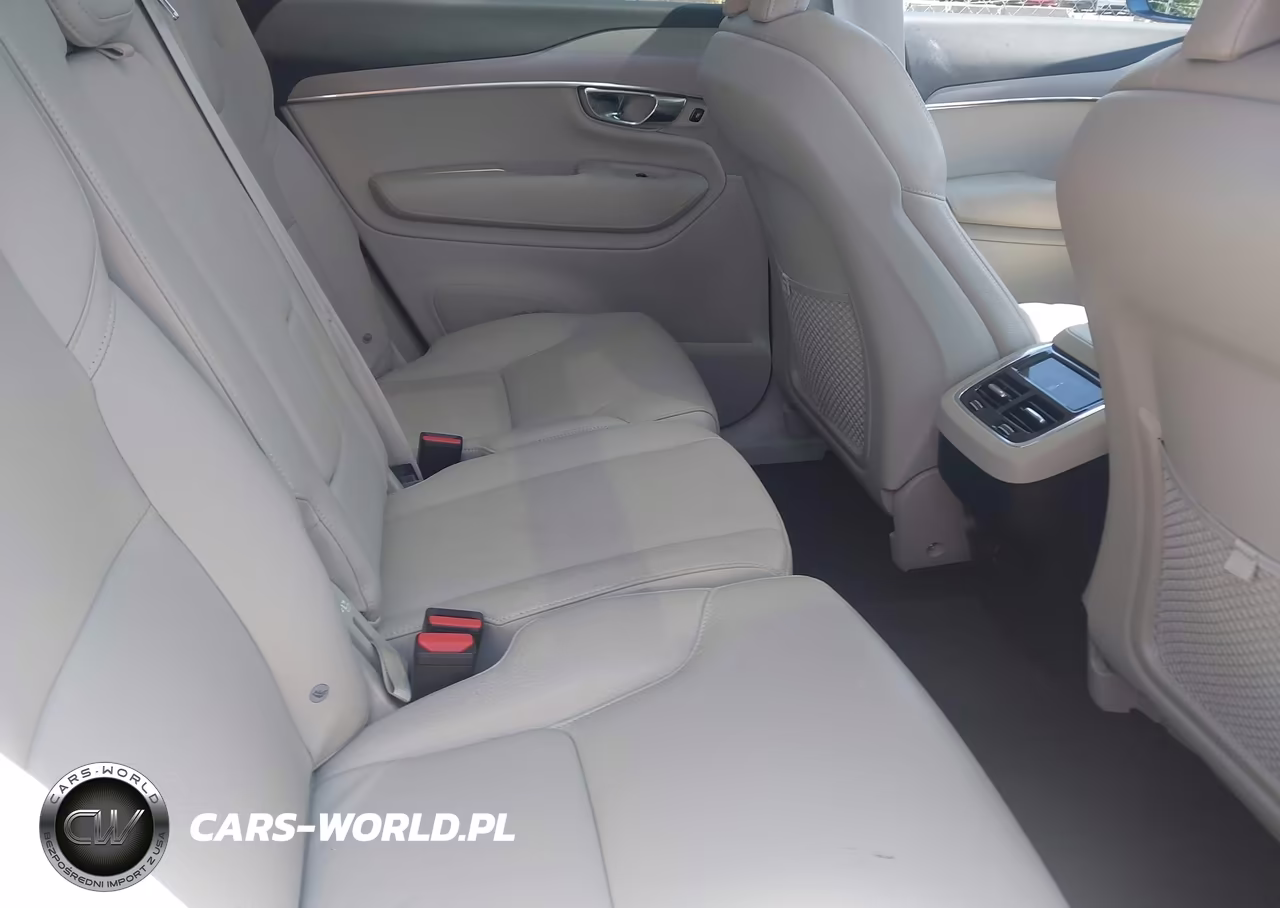 2022 Volvo Xc90 T5 Momentum 7 Passenger VIN:YV4102PK3N1870010 - 8