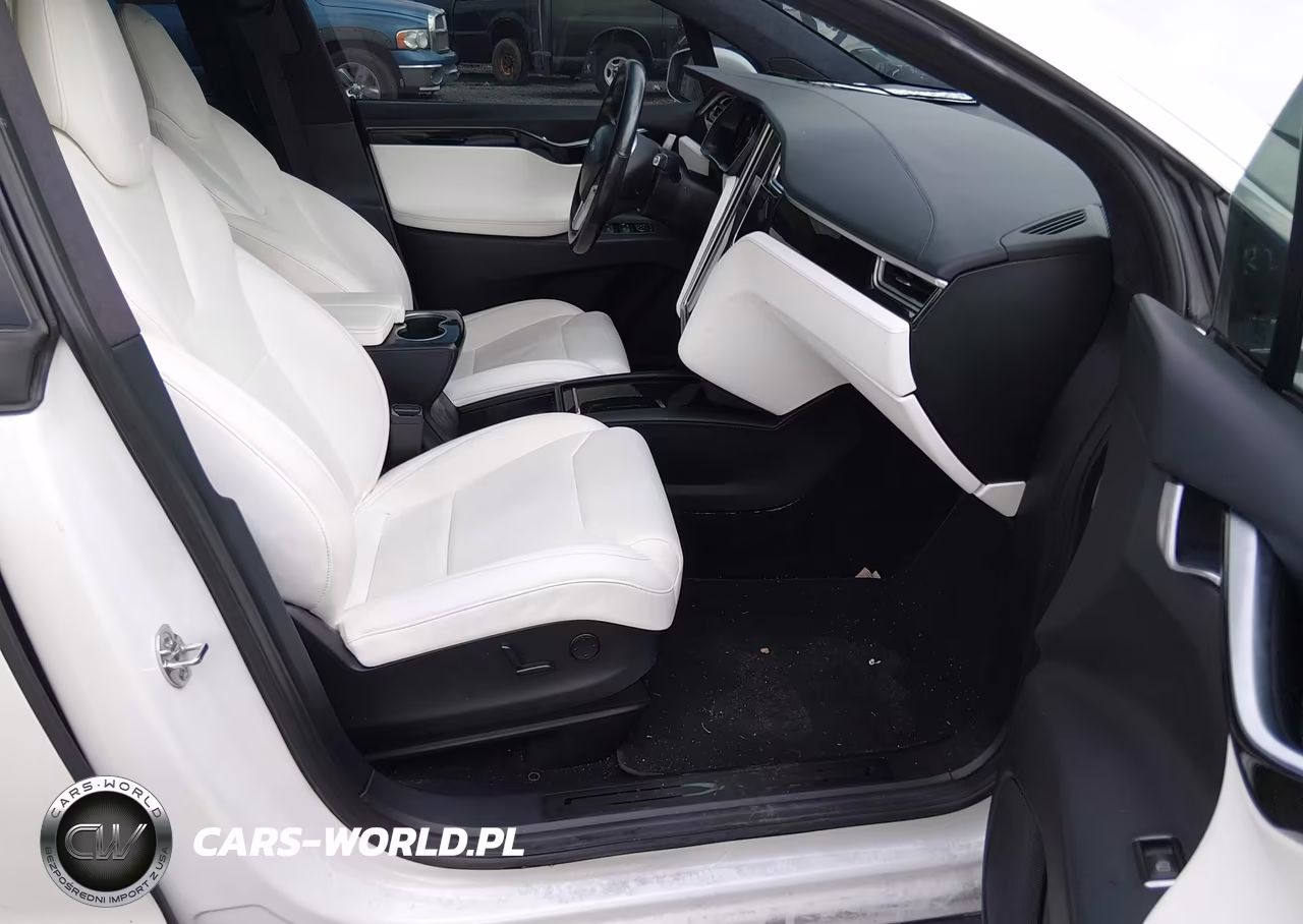 2017 Tesla Model X 100D-75D-90D VIN:5YJXCBE27HF066196 - 5