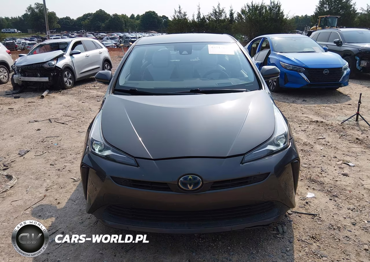 2021 Toyota Prius Limited VIN:JTDKAMFU6M3140808 - 12