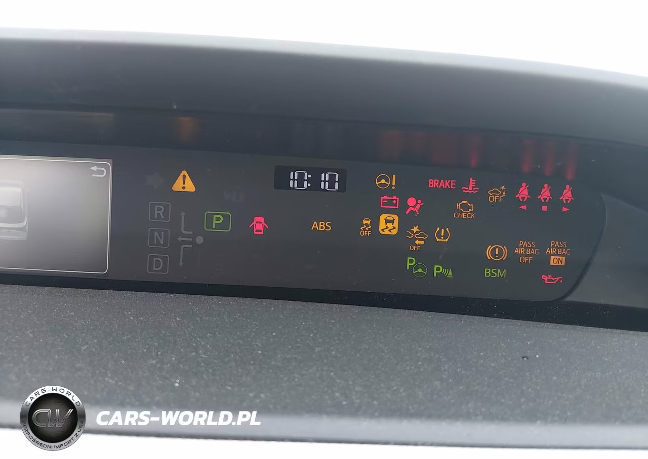2021 Toyota Prius Limited VIN:JTDKAMFU6M3140808 - 7
