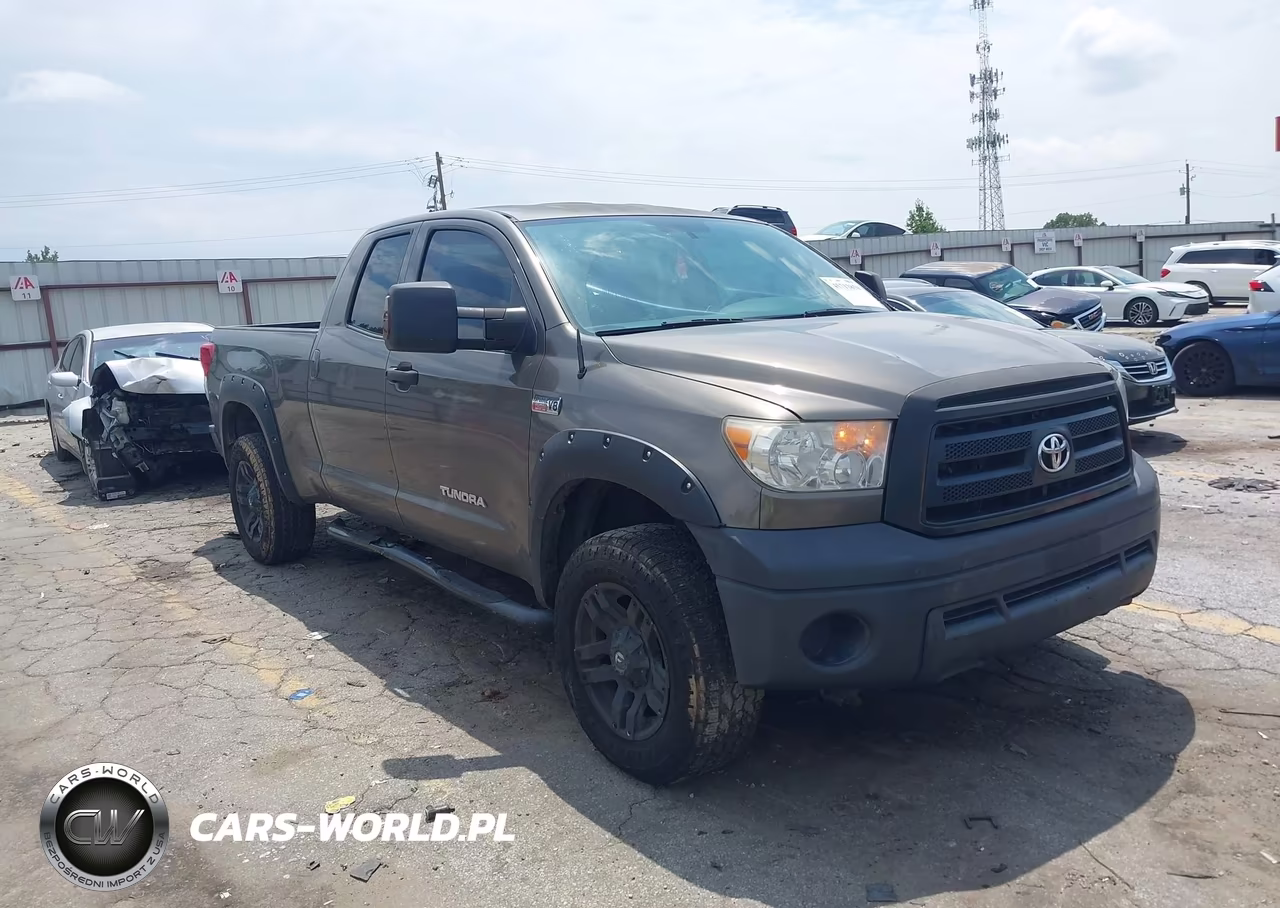 2013 Toyota Tundra Grade 5.7L V8