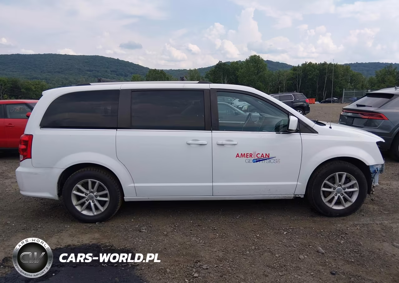 2019 Dodge Grand Caravan Sxt VIN:2C4RDGCG5KR749446 - 14