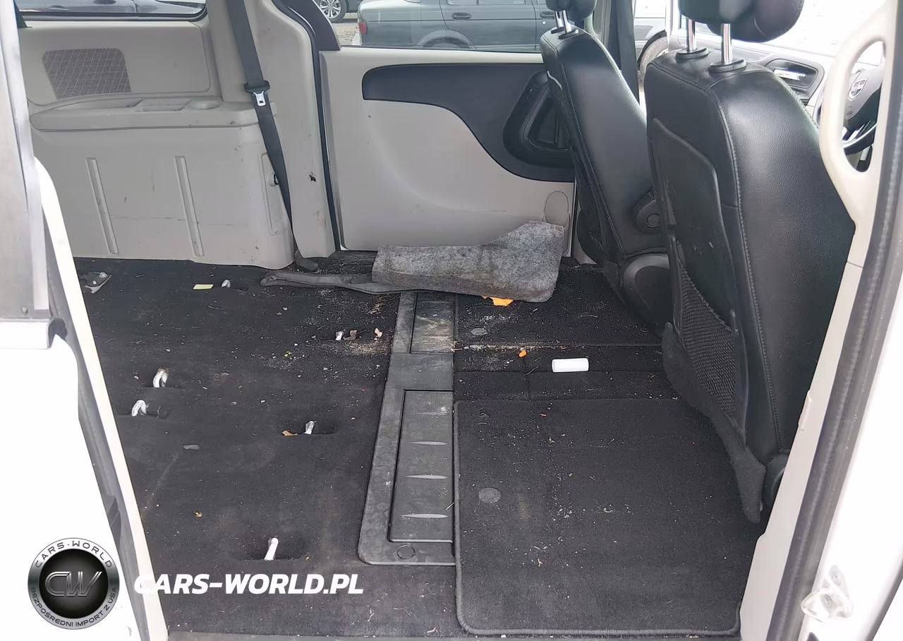 2019 Dodge Grand Caravan Sxt VIN:2C4RDGCG5KR749446 - 8