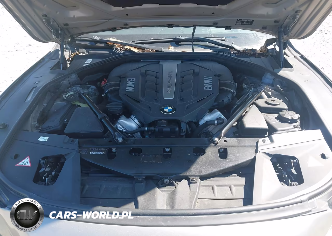 2012 BMW 750 Lxi VIN:WBAKC8C51CC436720 - 10