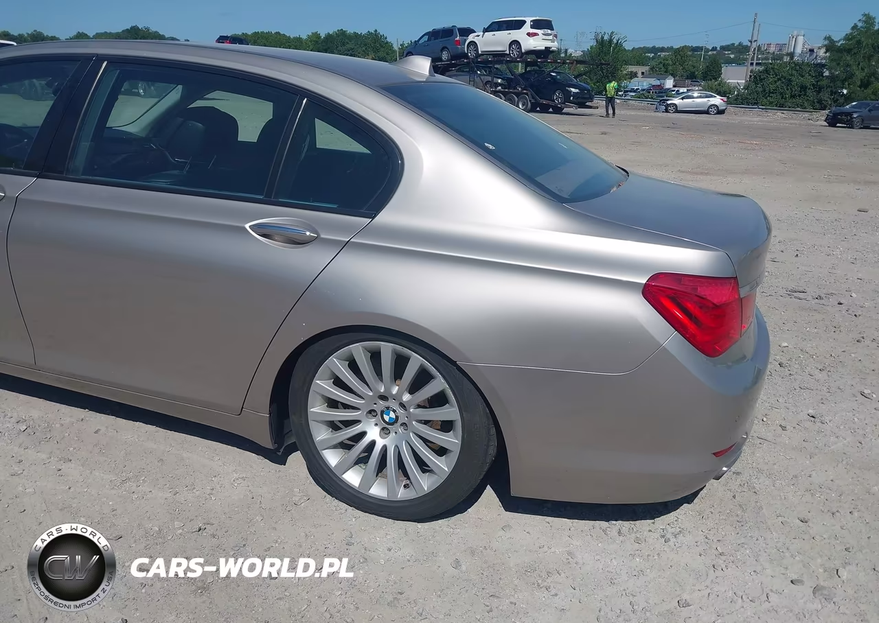2012 BMW 750 Lxi VIN:WBAKC8C51CC436720 - 6