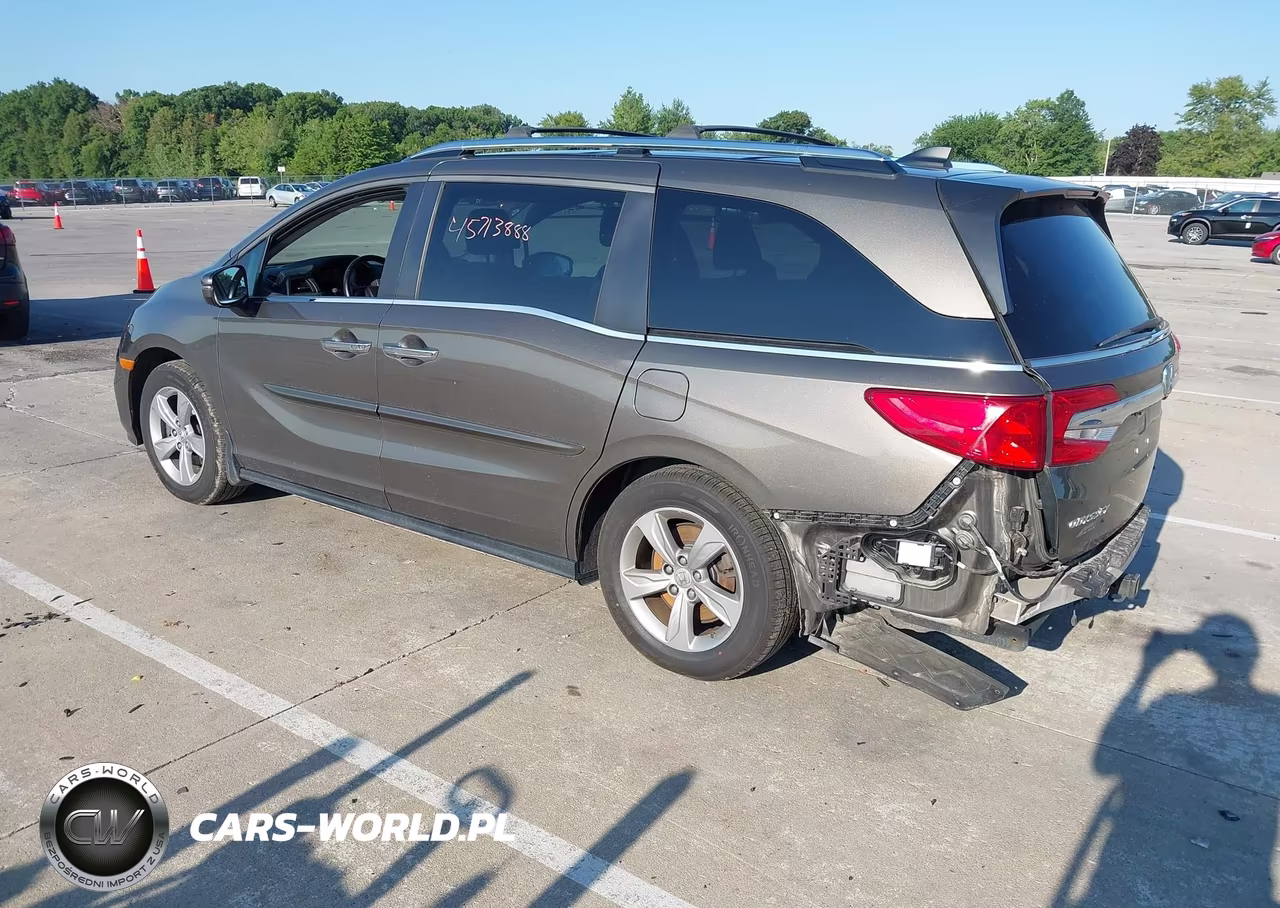 2018 Honda Odyssey Ex-L VIN:5FNRL6H79JB084924 - 3