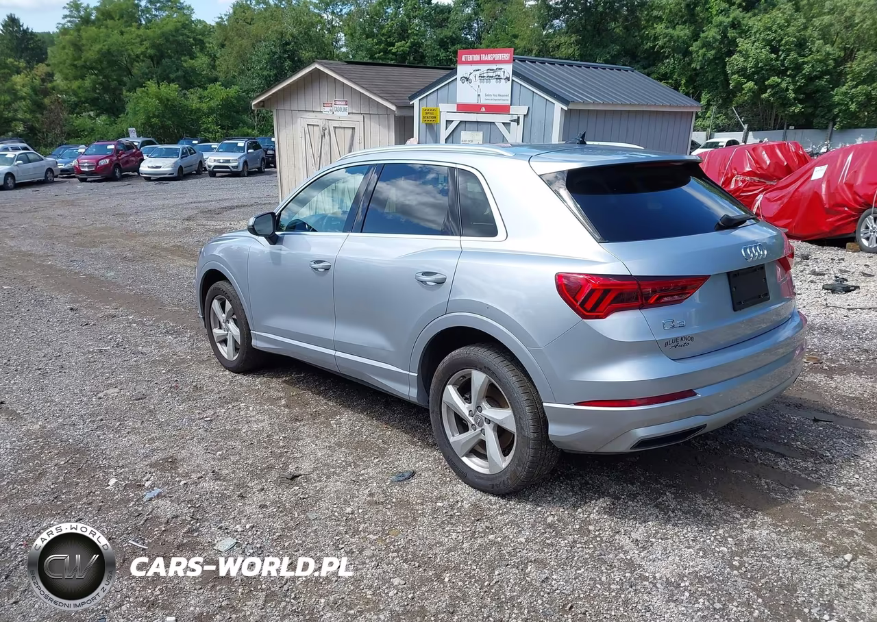 2019 Audi Q3 2.0T Premium VIN:WA1AECF38K1075495 - 3