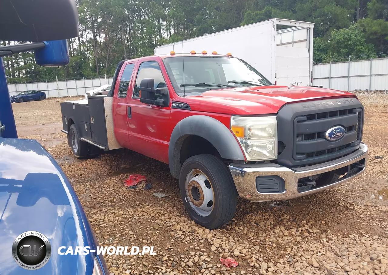 2011 Ford F-550 Chassis Xl