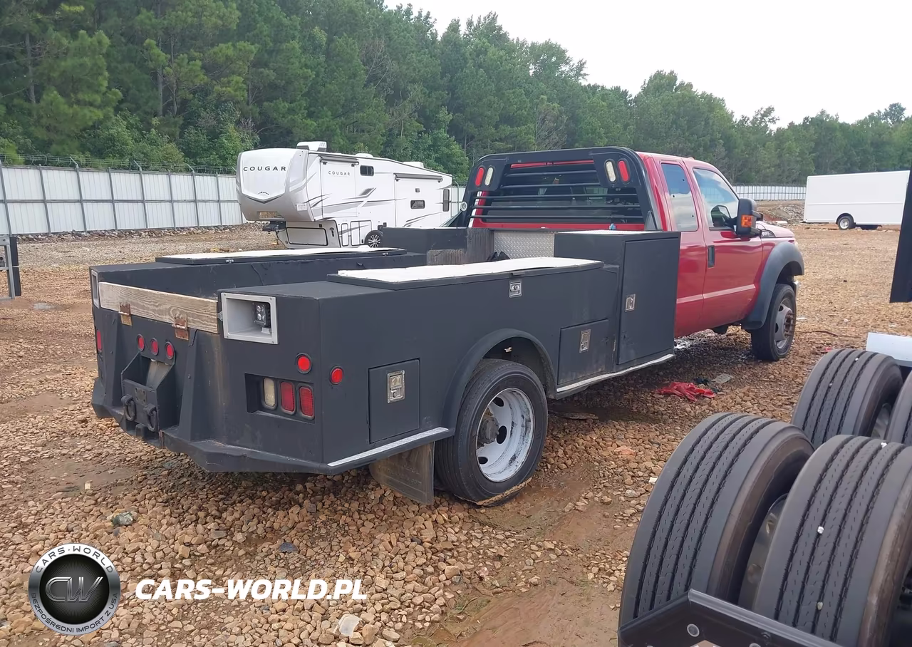 2011 Ford F-550 Chassis Xl VIN:1FD0X5HT9BEB21893 - 4