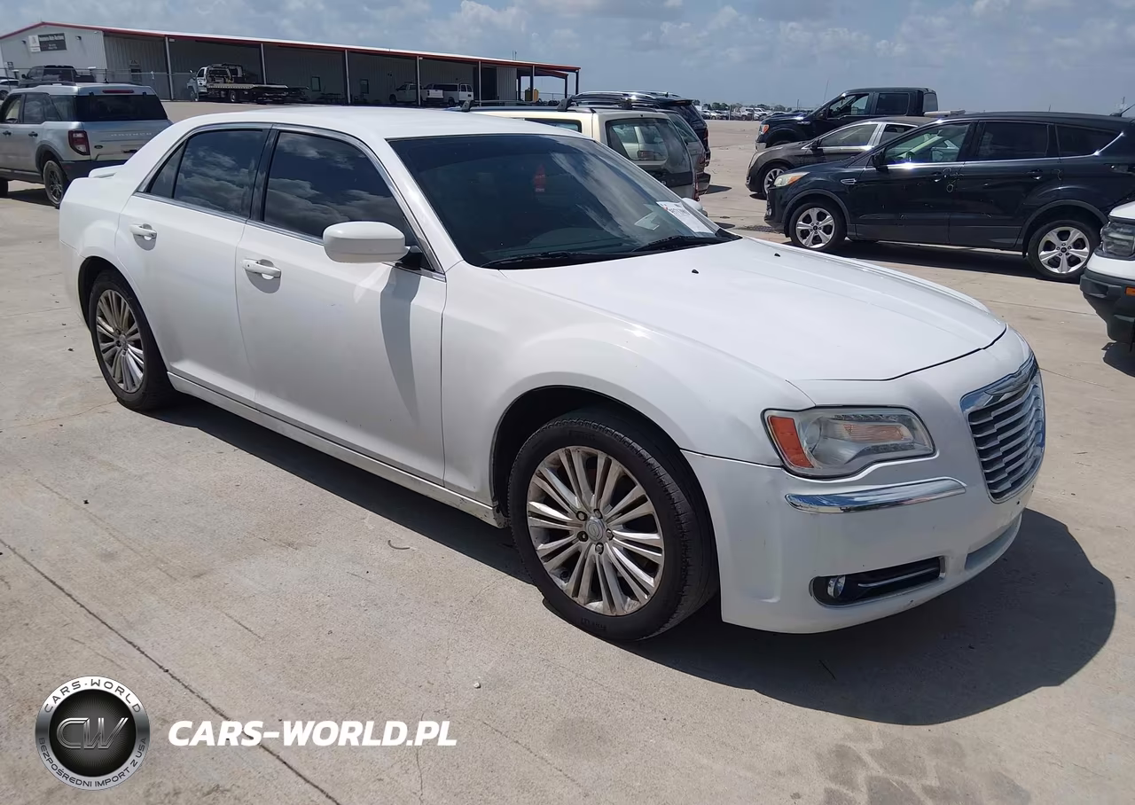 2013 Chrysler 300 Motown