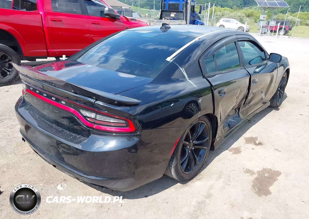 2016 Dodge Charger Road-Track VIN:2C3CDXCTXGH302101 - 4