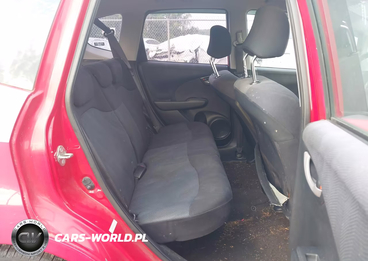 2009 Honda Fit Sport VIN:JHMGE884X9S036574 - 8