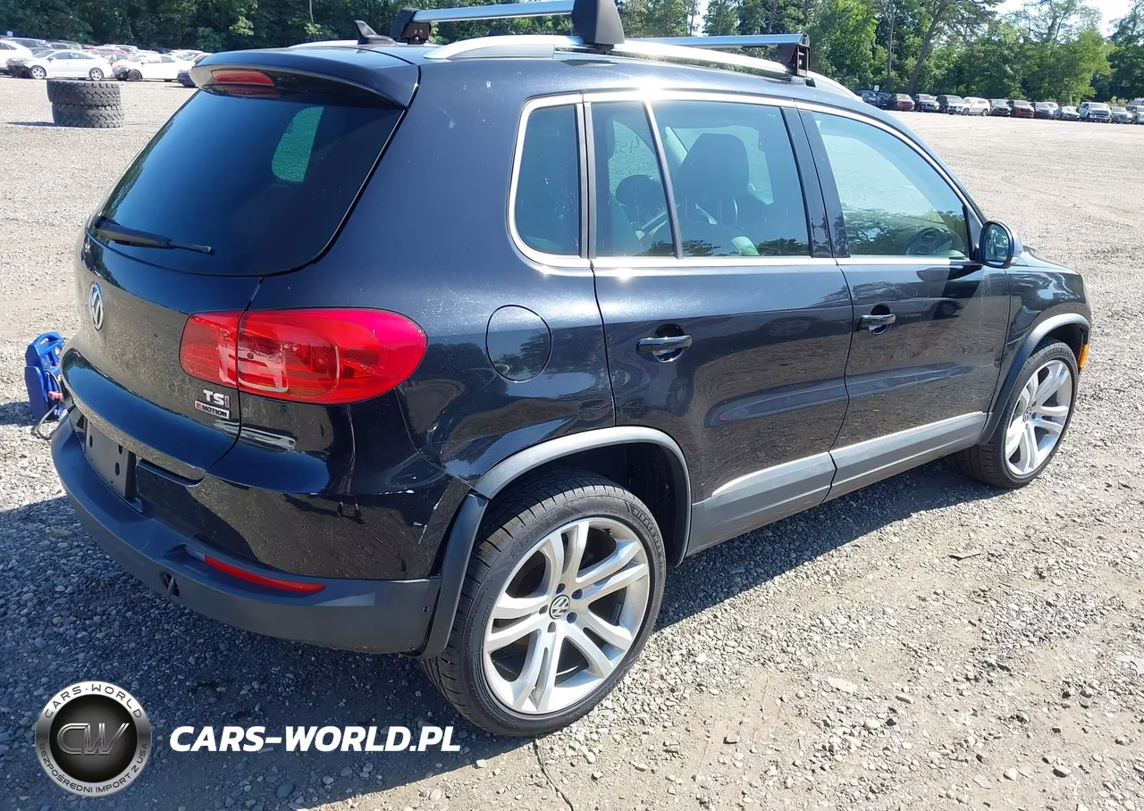 2016 Volkswagen Tiguan Sel VIN:WVGBV7AX5GW609733 - 4