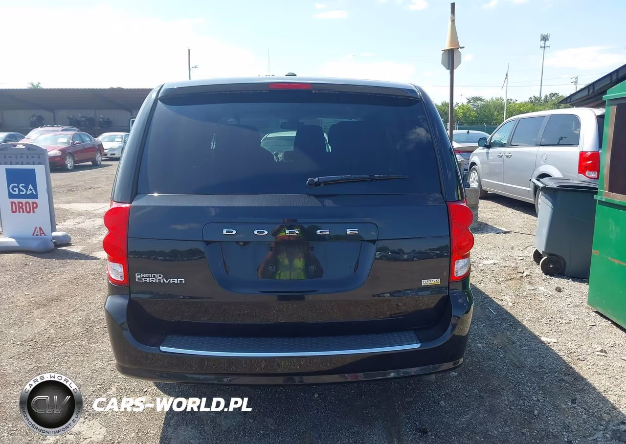 2018 Dodge Grand Caravan Se VIN:2C4RDGBG8JR318650 - 16