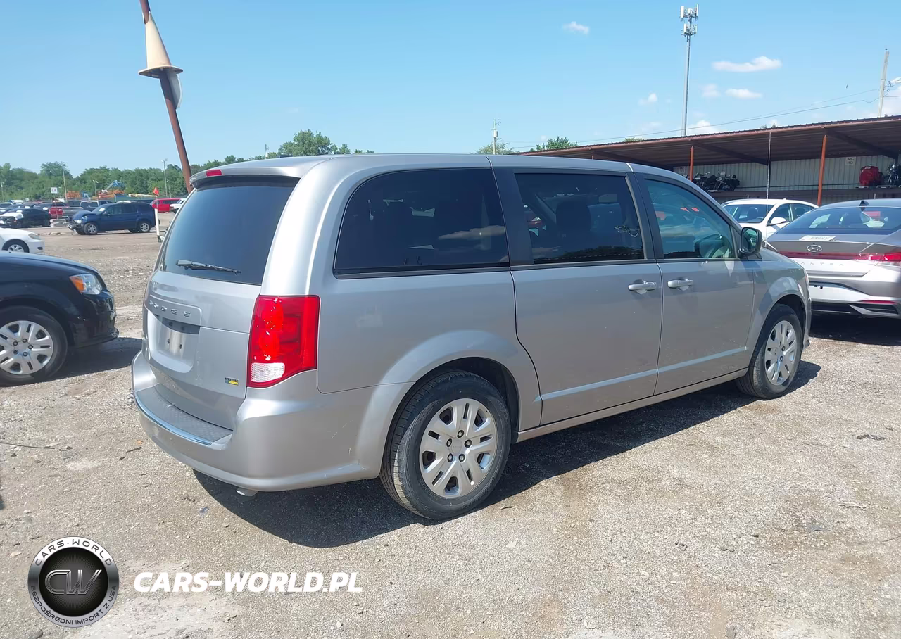 2018 Dodge Grand Caravan Se VIN:2C4RDGBG1JR296586 - 4