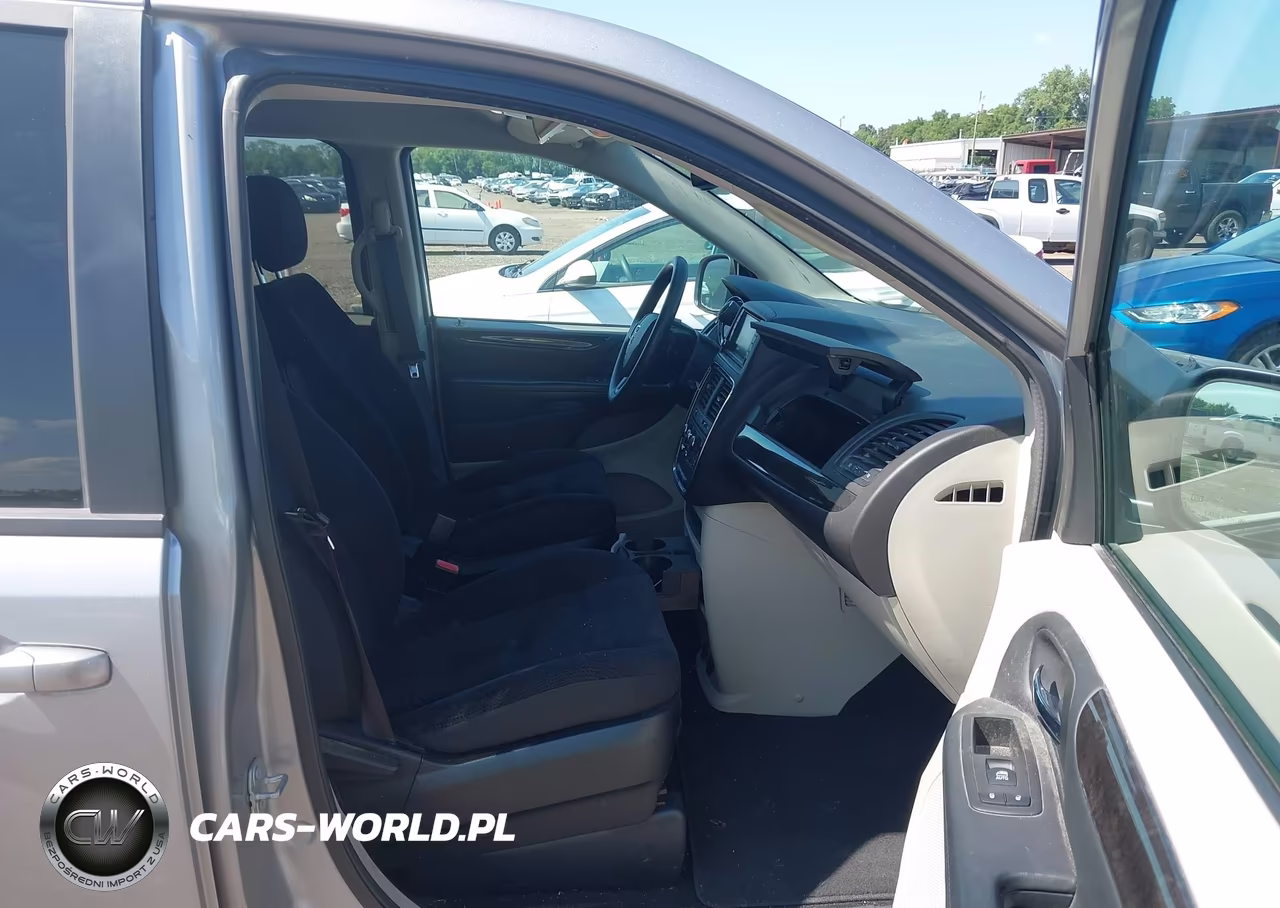 2018 Dodge Grand Caravan Se VIN:2C4RDGBG1JR296586 - 5
