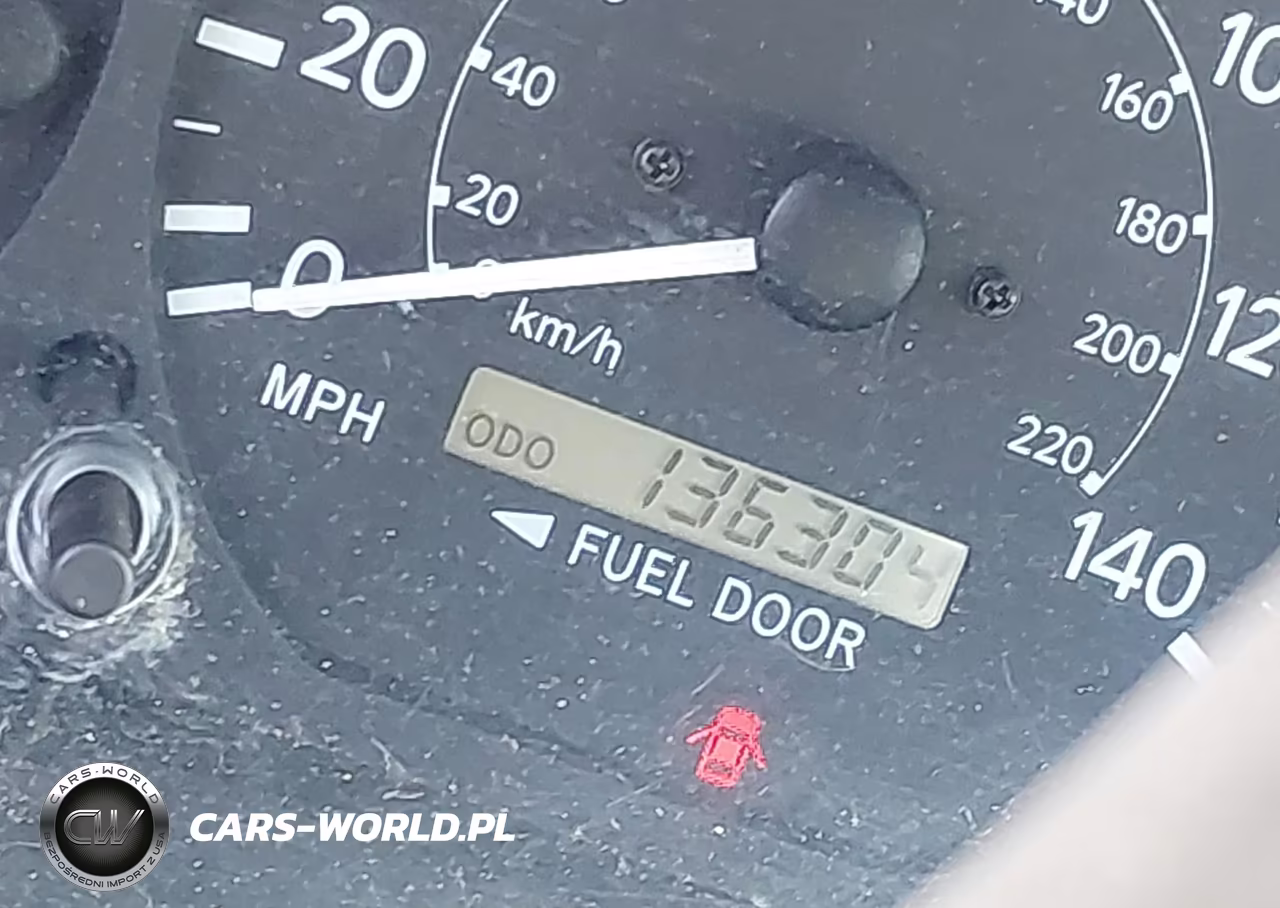 2000 Toyota Camry Le VIN:JT2BG22K8Y0383009 - 7