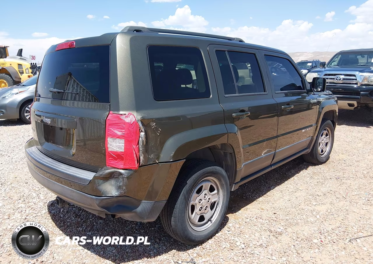 2015 Jeep Patriot Sport VIN:1C4NJRBB1FD279739 - 4