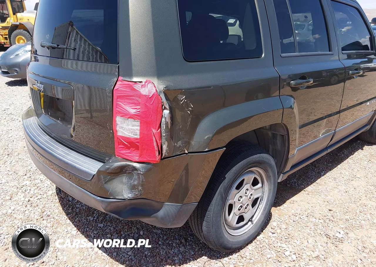 2015 Jeep Patriot Sport VIN:1C4NJRBB1FD279739 - 6